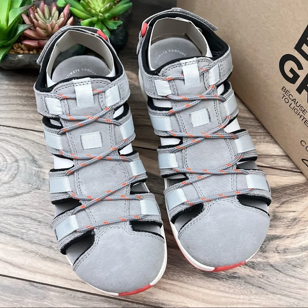 Clarks nib solan